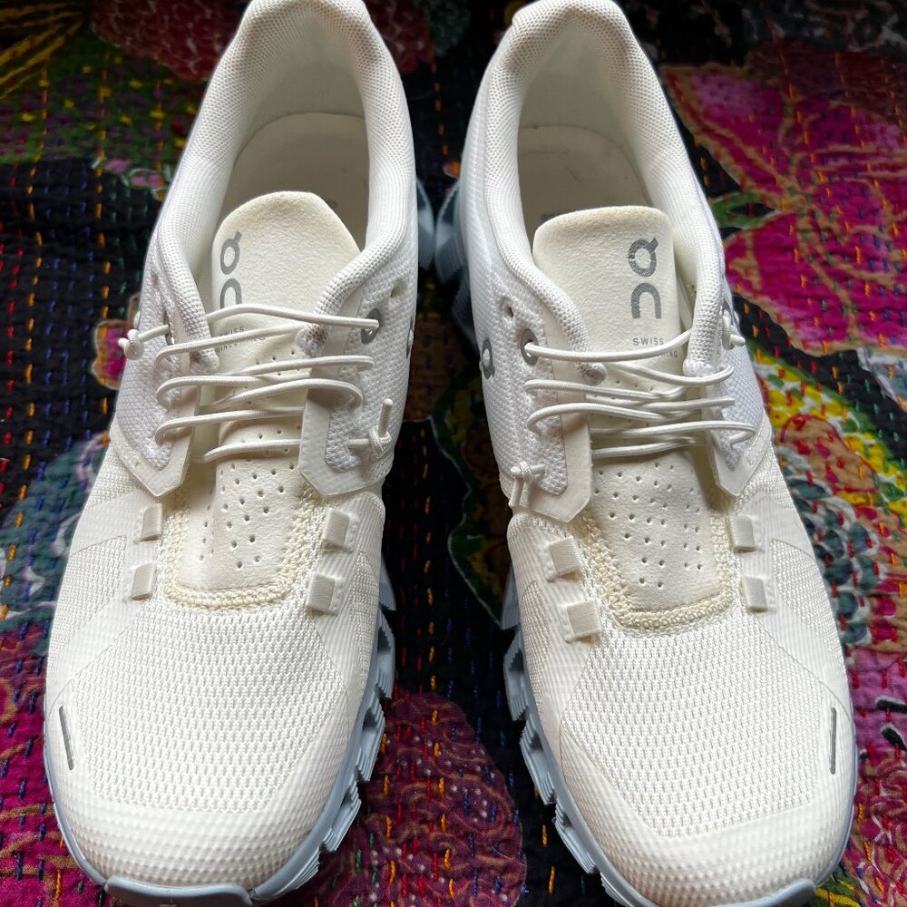 White ON CloudTec Sneakers - Size 7